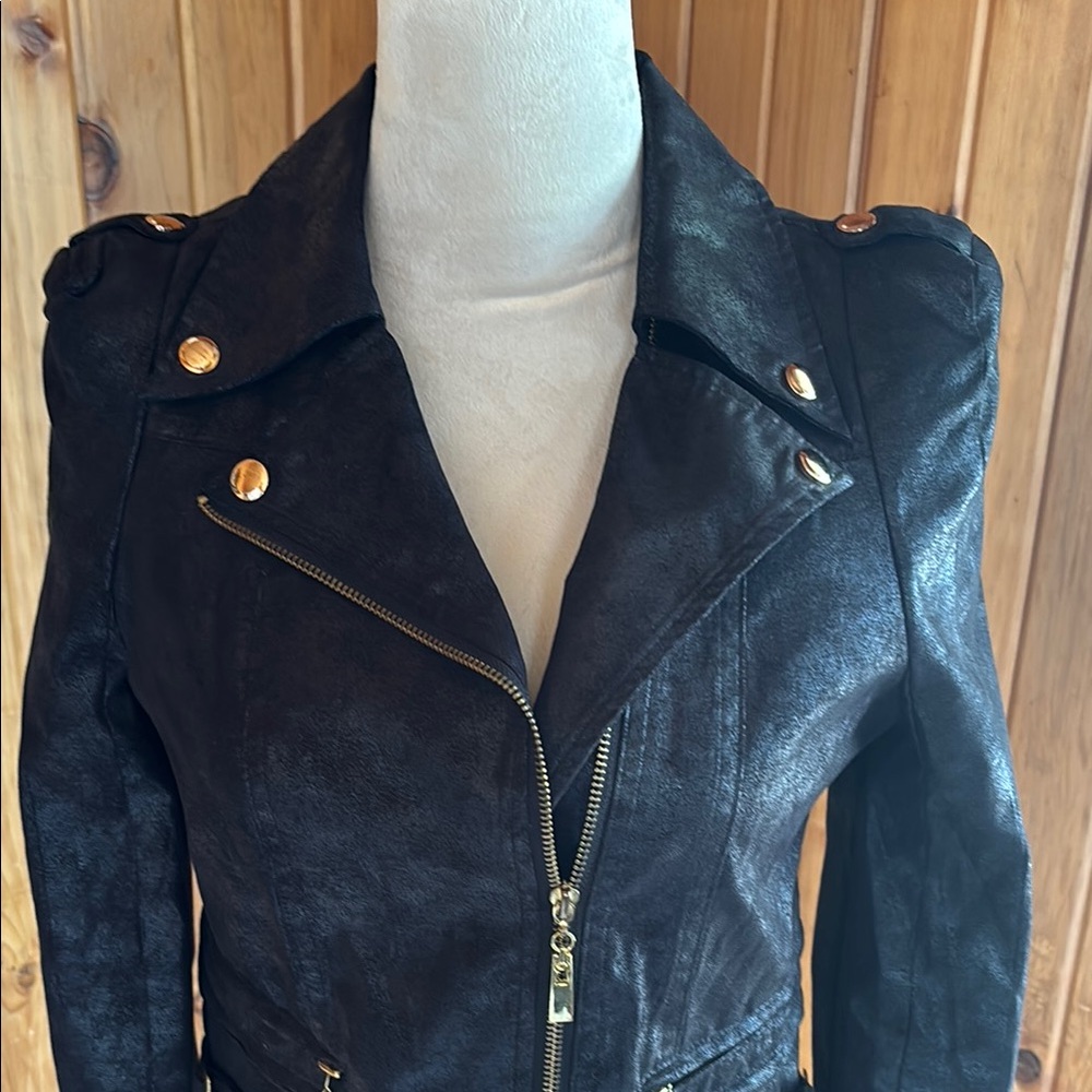 TOV Holy Jacket - Picture 2 of 5